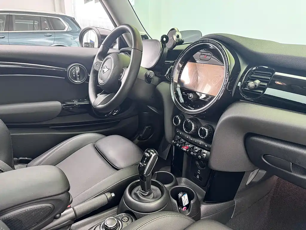 MINI Cooper Artist 2023 Facelift 1.5T