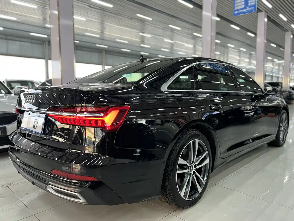 Audi A6L 2022 45 TFSI Select Dynamic Edition