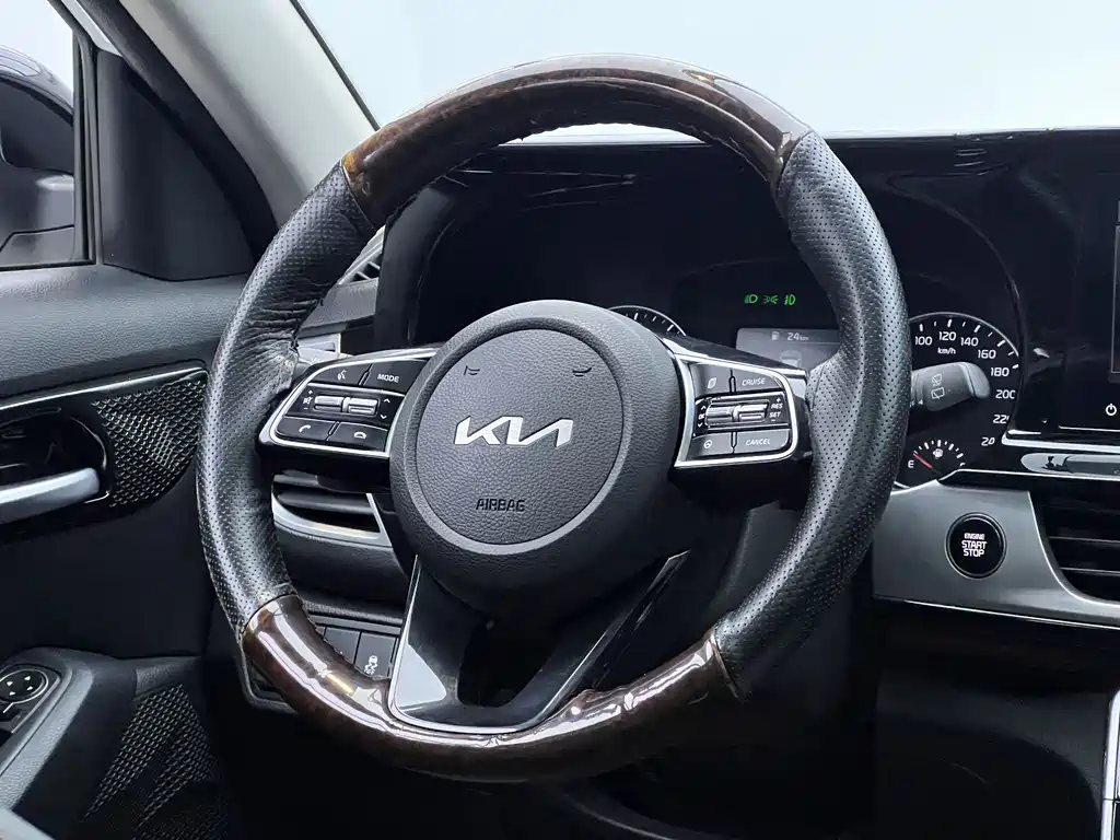 Kia KX3 2021 1.5L CVT Refresh Edition