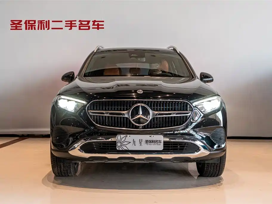 Mercedes-Benz GLC 2025 GLC 260 L 4MATIC Dynamic Model