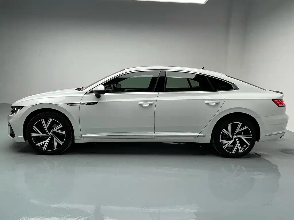 FAW-Volkswagen CC 2021 330TSI Xuanmu Edition