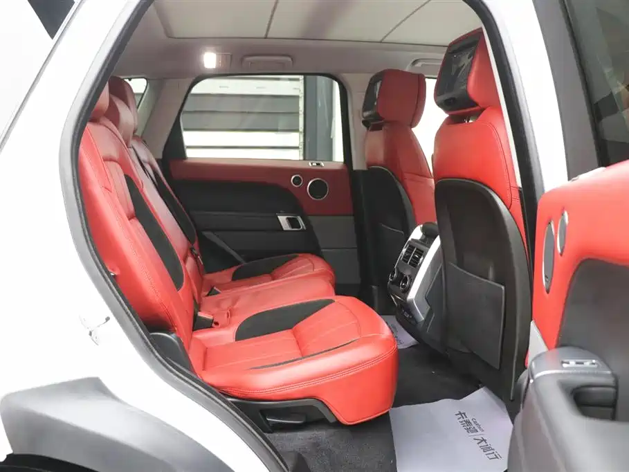 Range Rover Sport 2020 3.0 L6 HSE DYNAMIC