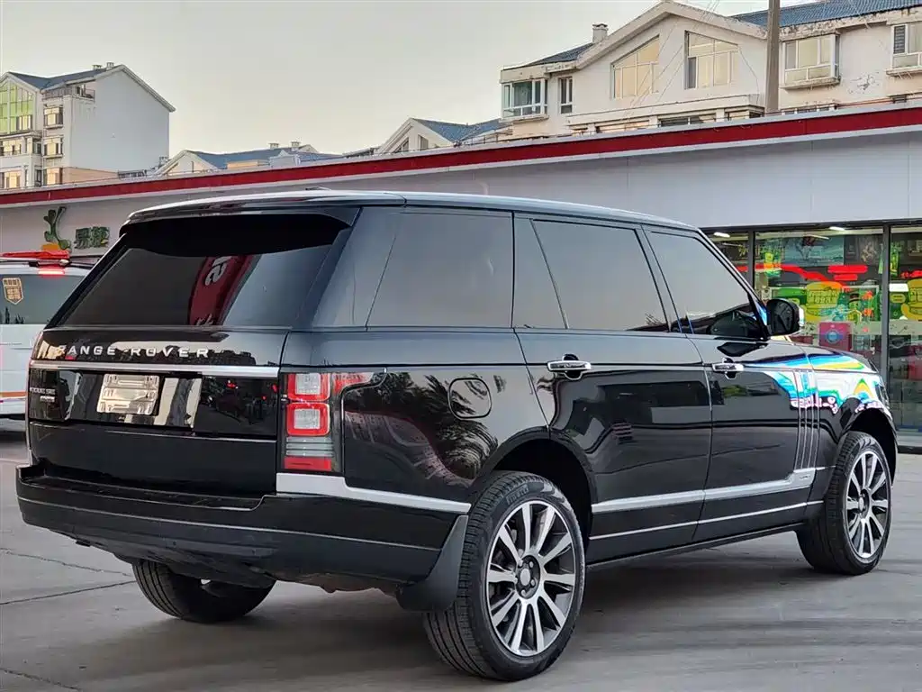 Range Rover Vogue SE Autobiography LWB 2015 3.0 V6 SC