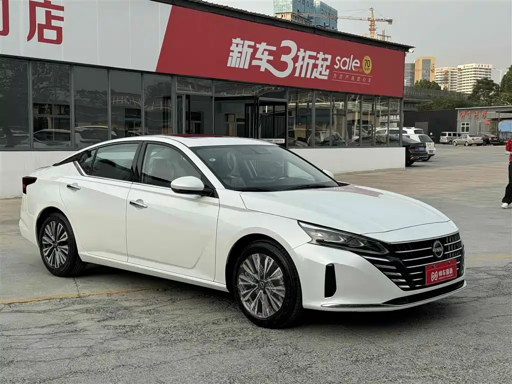 Altima 2024 2.0L XE