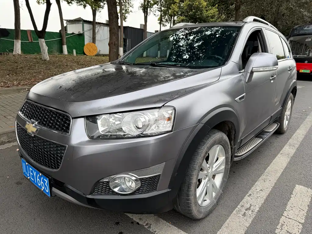 Chevrolet Captiva 2014 2.4L AWD Flagship Edition 7-Seater