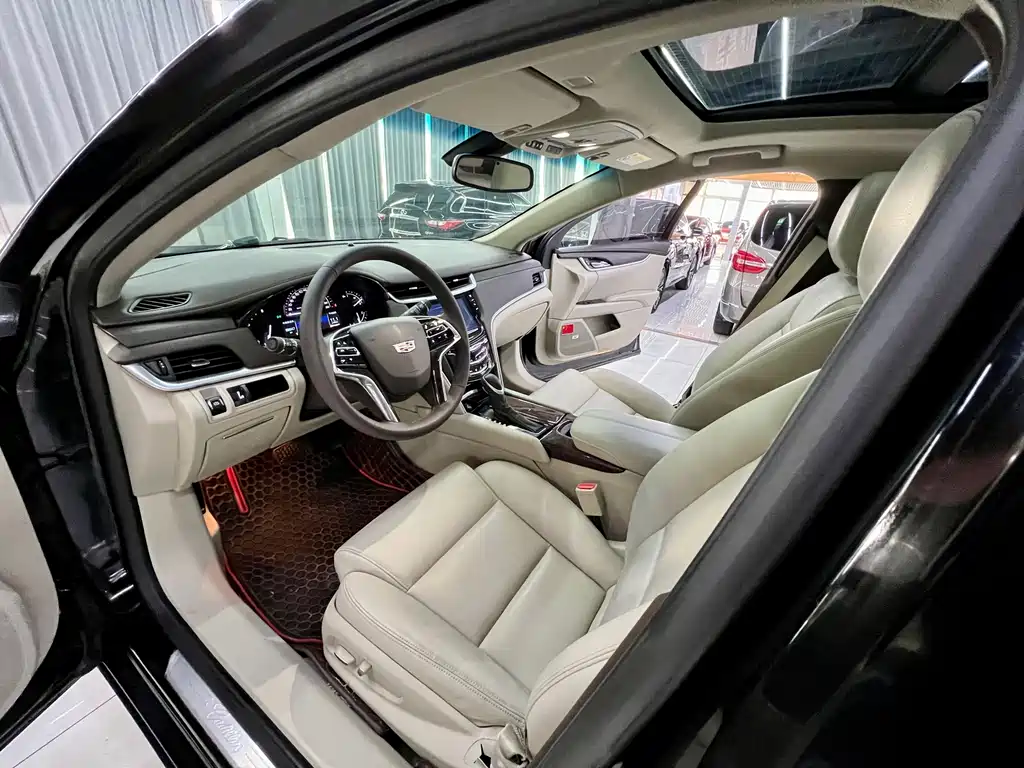 Cadillac XTS 2017 28T Technical