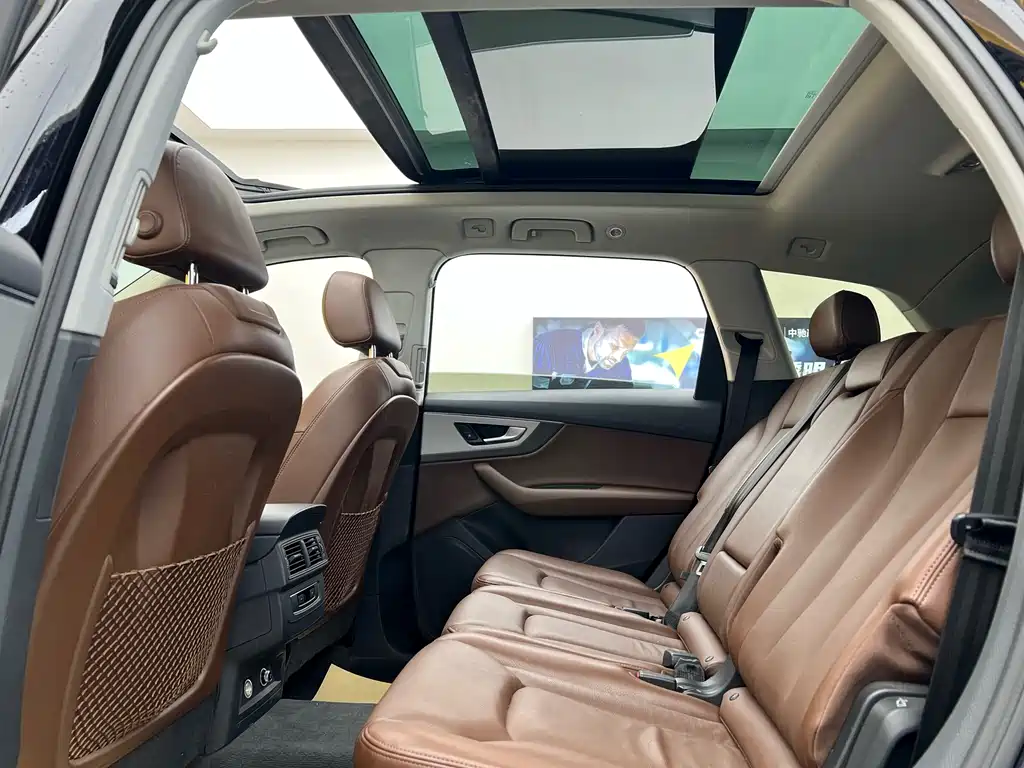 Audi Q7 2019 45 TFSI Comfort