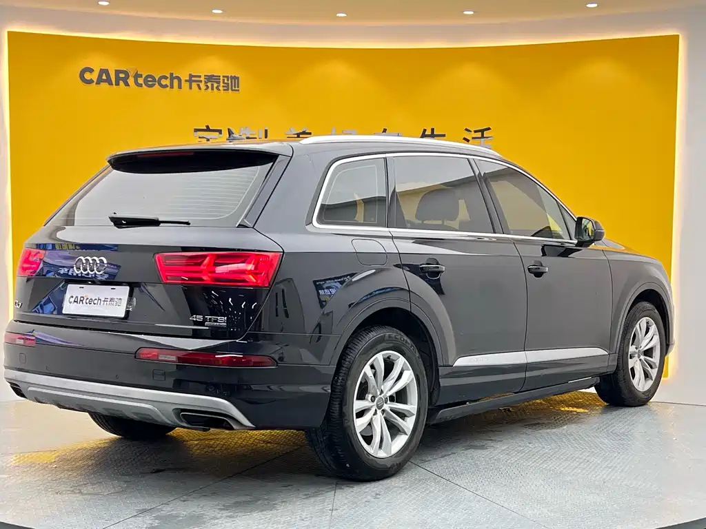 Audi Q7 2019 45 TFSI Comfort