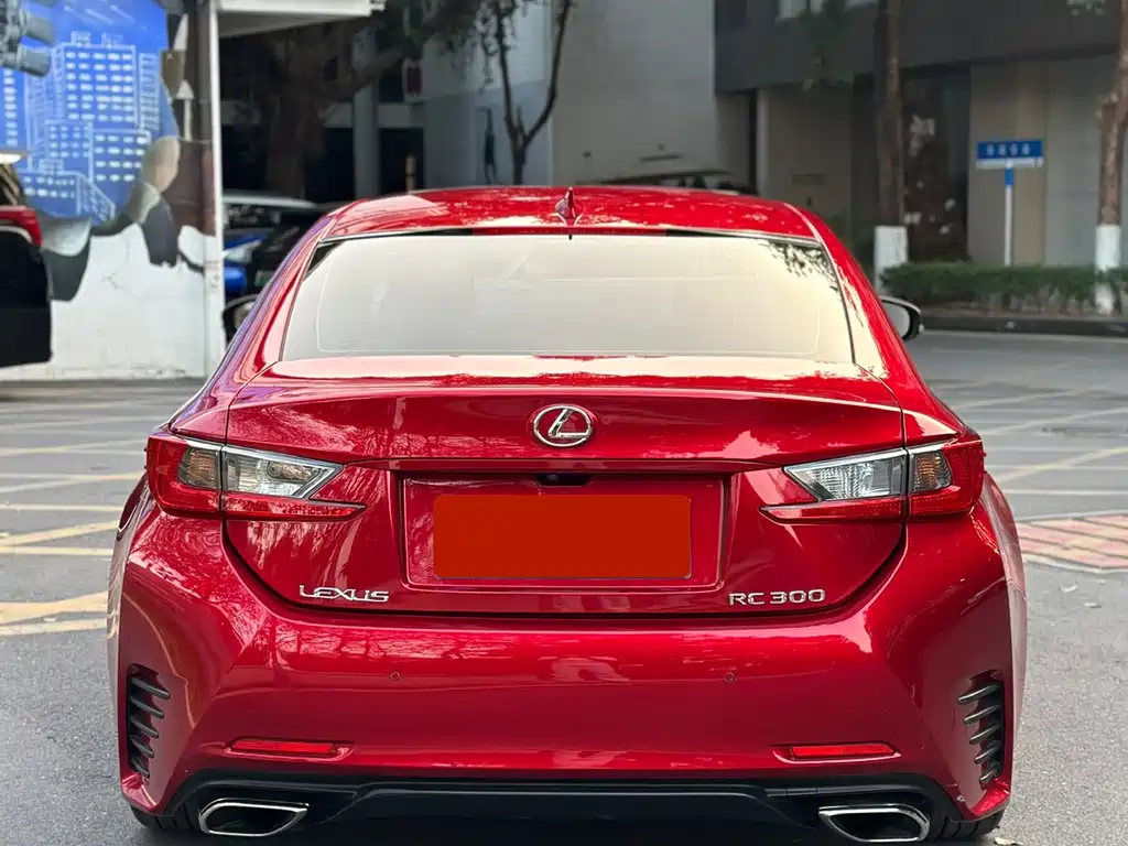 Lexus RC 300 F SPORT 2018