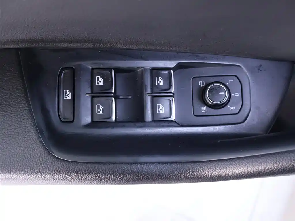 Volkswagen CC 2020 330 TSI