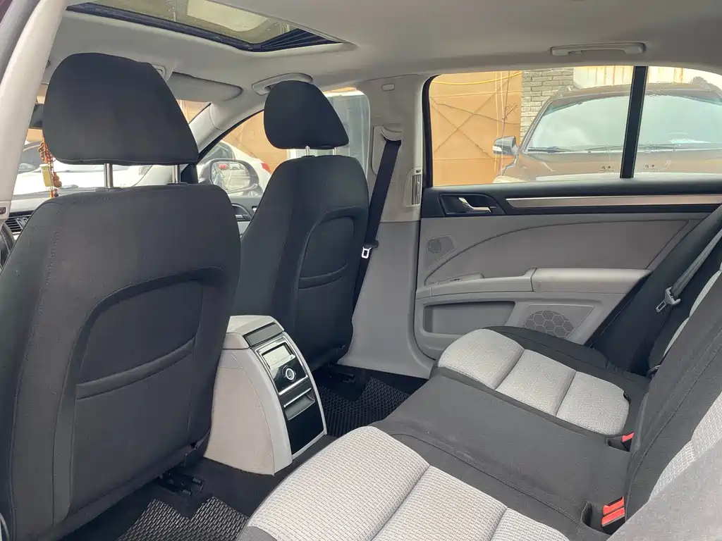 Skoda Superb 2010 1.4TSI DSG Elegance