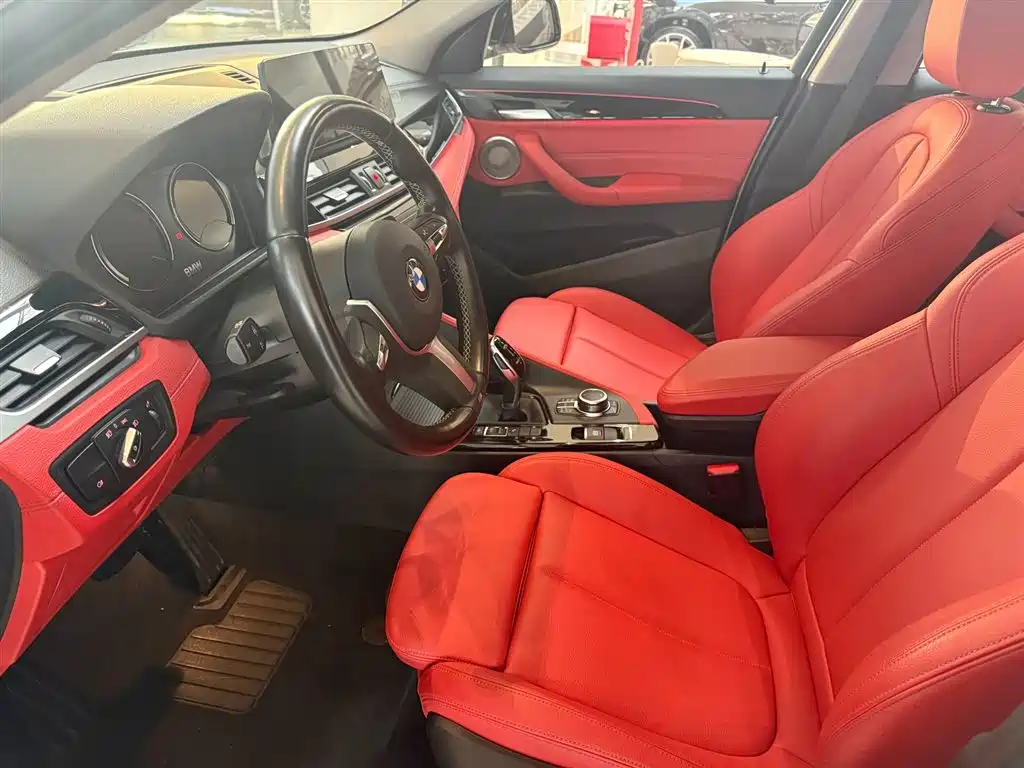 BMW X2 2023 sDrive25i M Sport Night Edition