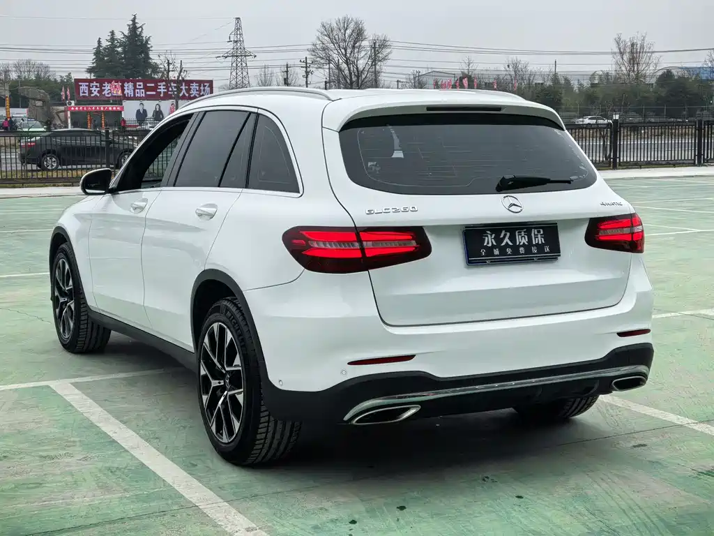 Mercedes-Benz GLC 260 4MATIC