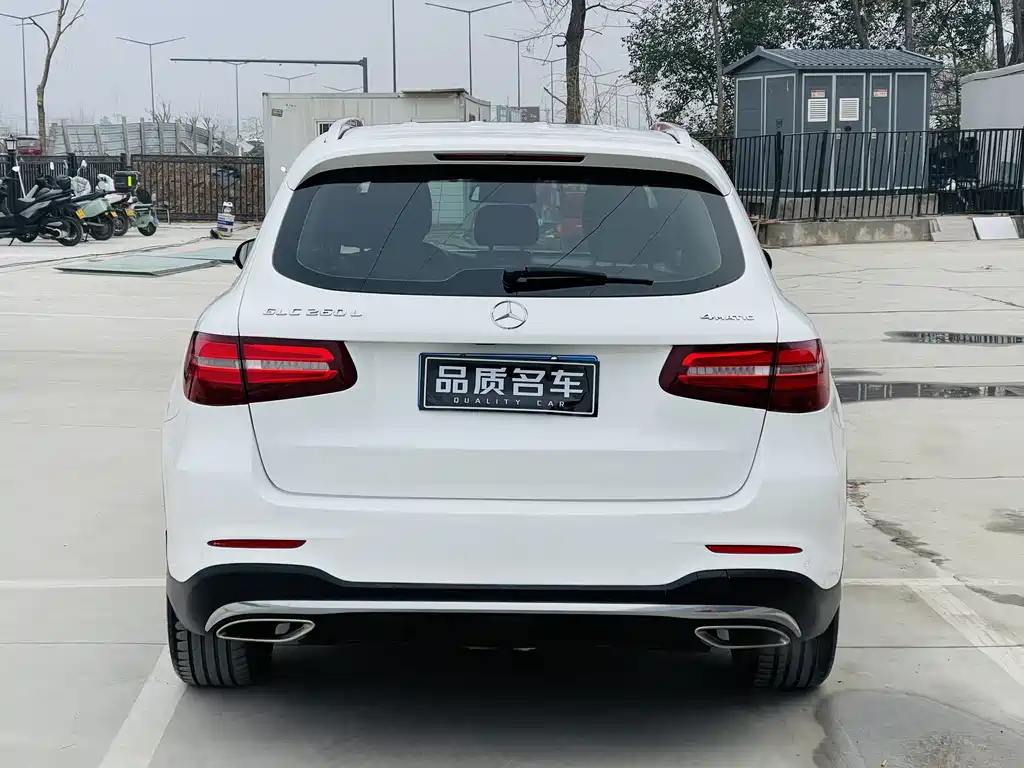 Mercedes-Benz GLC 2019 Facelift GLC 260 L 4MATIC Luxury