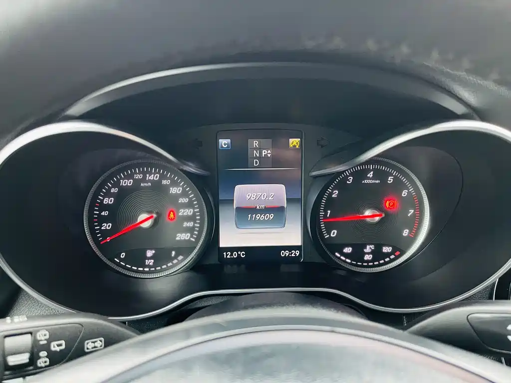 Mercedes-Benz GLC 2019 Facelift GLC 260 L 4MATIC Luxury