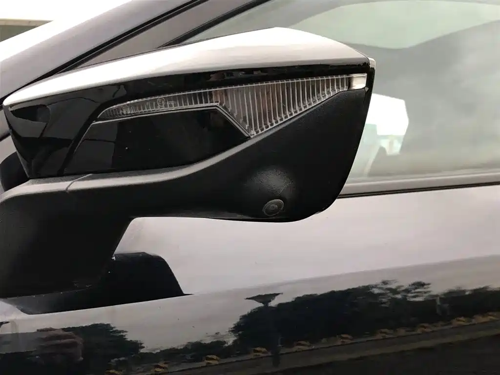 Changan UNI-V 2022 Model 1.5T Sports Edition