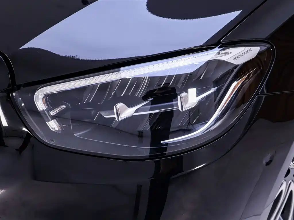 Mercedes-Benz E-Class 2022 E 300 L Luxury