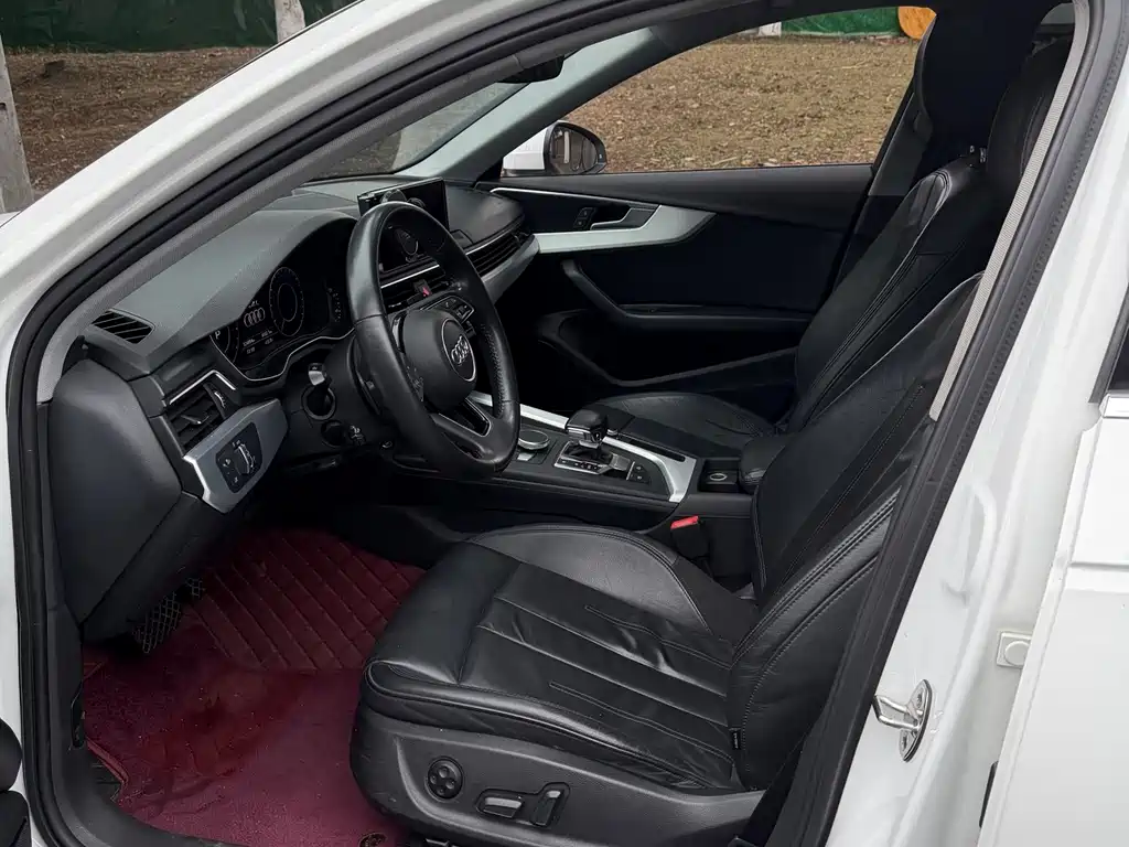 Audi A4L 2019 40 TFSI Fashion