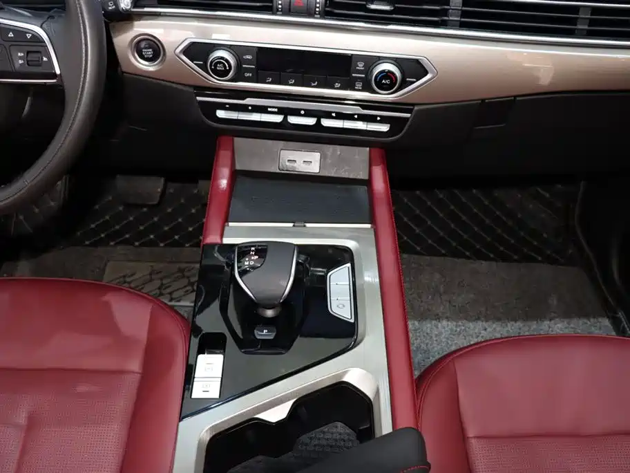 Jetour X70 2024 1.5T DCT Yuexiang Edition 5-Seater