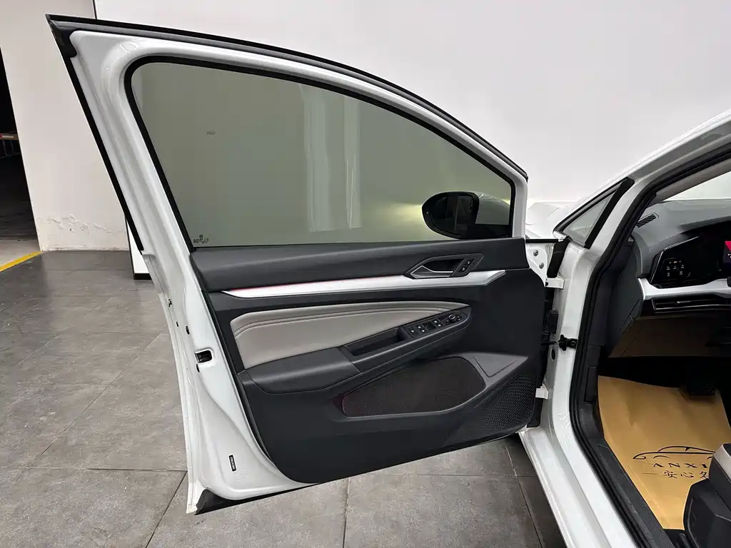 Volkswagen Golf 2021 280TSI DSG Pro