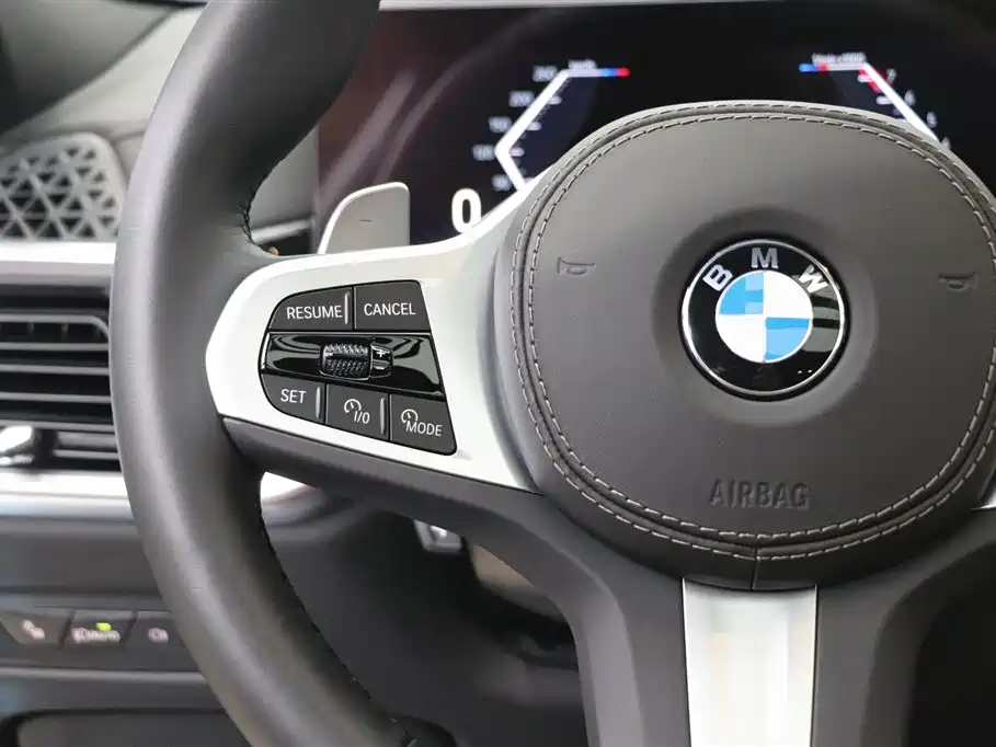 BMW X6 2023 xDrive40i M Sport Package