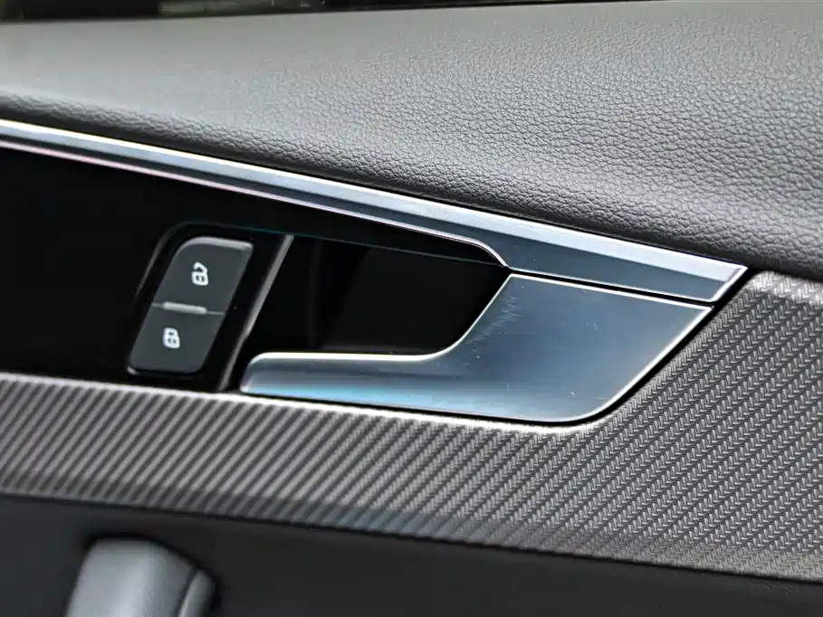Audi A4L 2022 40 TFSI quattro RS Sport Edition