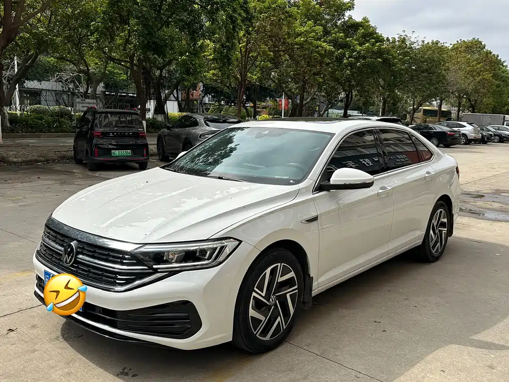 Volkswagen Sagitar 2023 300TSI DSG Beyond Edition