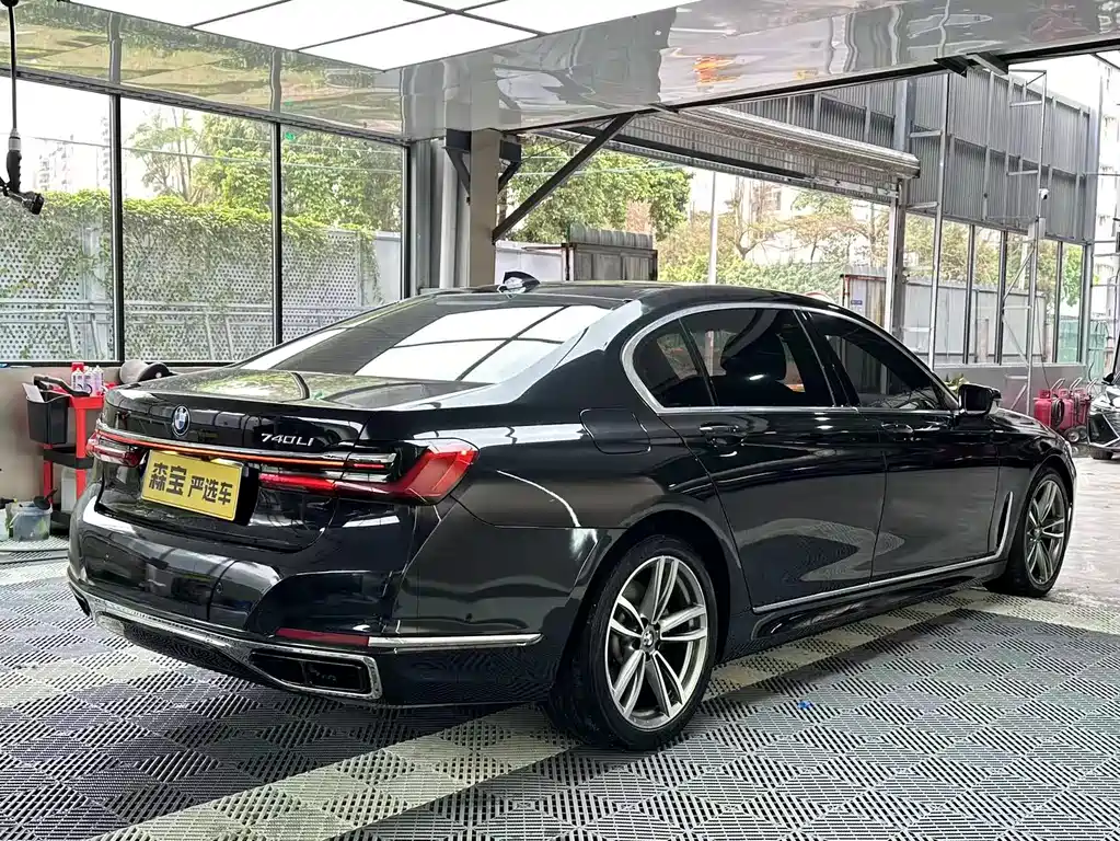 BMW 7 Series 2018 730Li Leading Edition M Sport Package