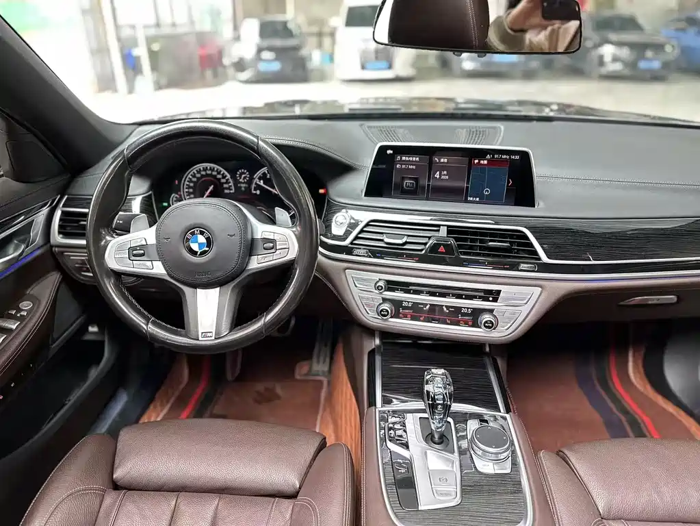 BMW 7 Series 2018 730Li Leading Edition M Sport Package