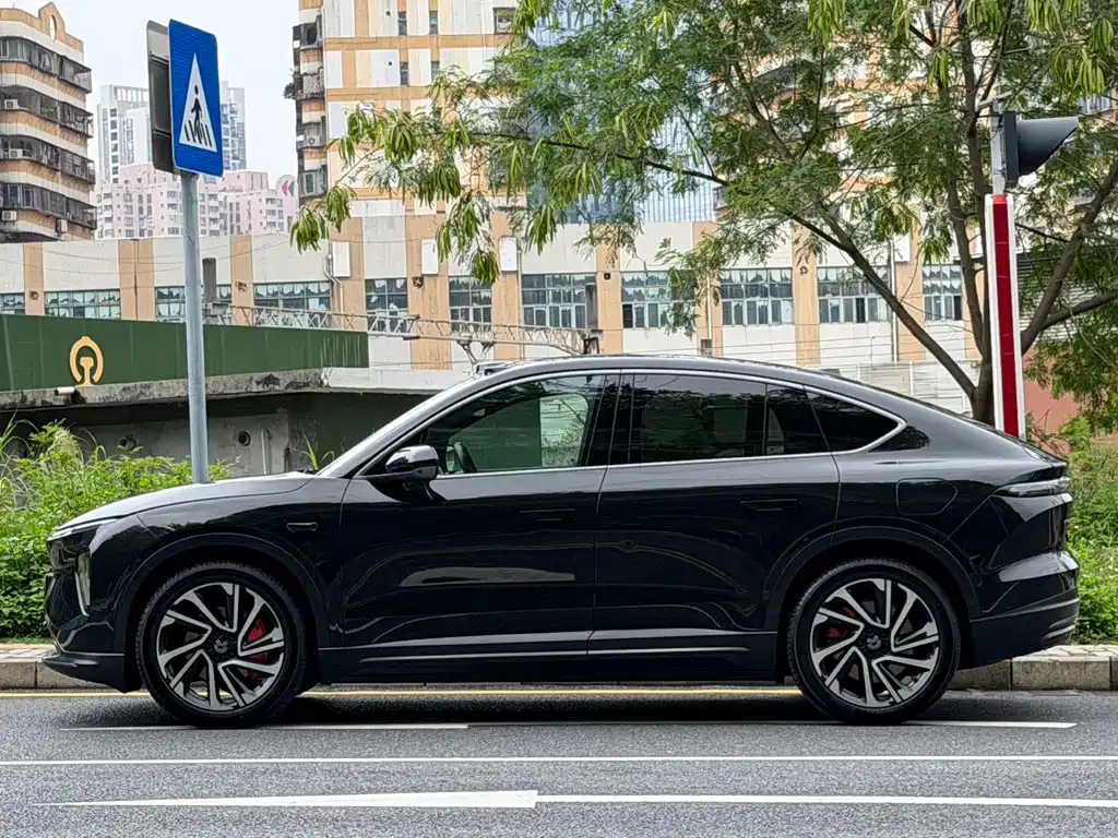 NIO EC6 2024 75kWh
