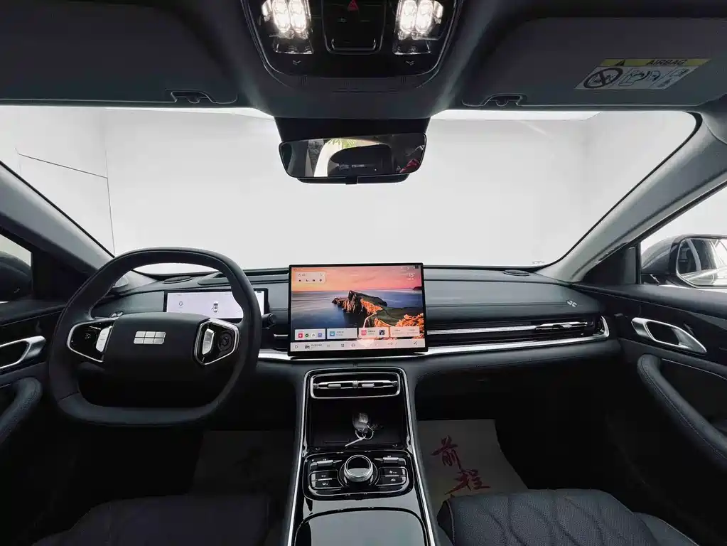 Geely Galaxy A7 2025 EM-i 150km Exploration+ Edition