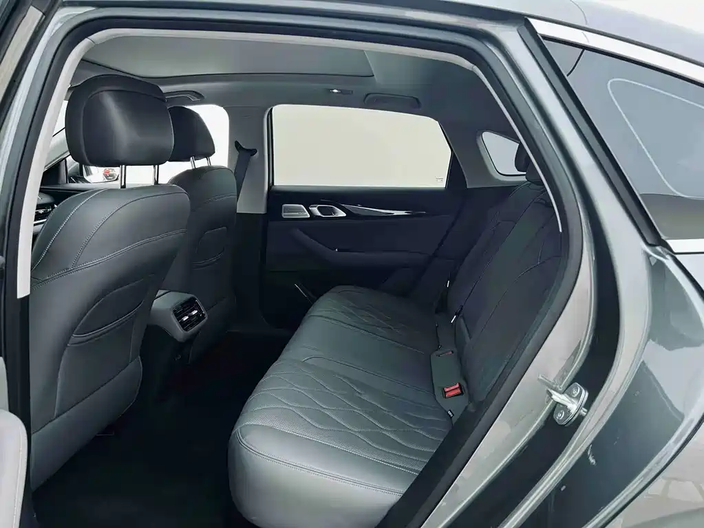 Geely Galaxy A7 2025 EM-i 150km Exploration+ Edition