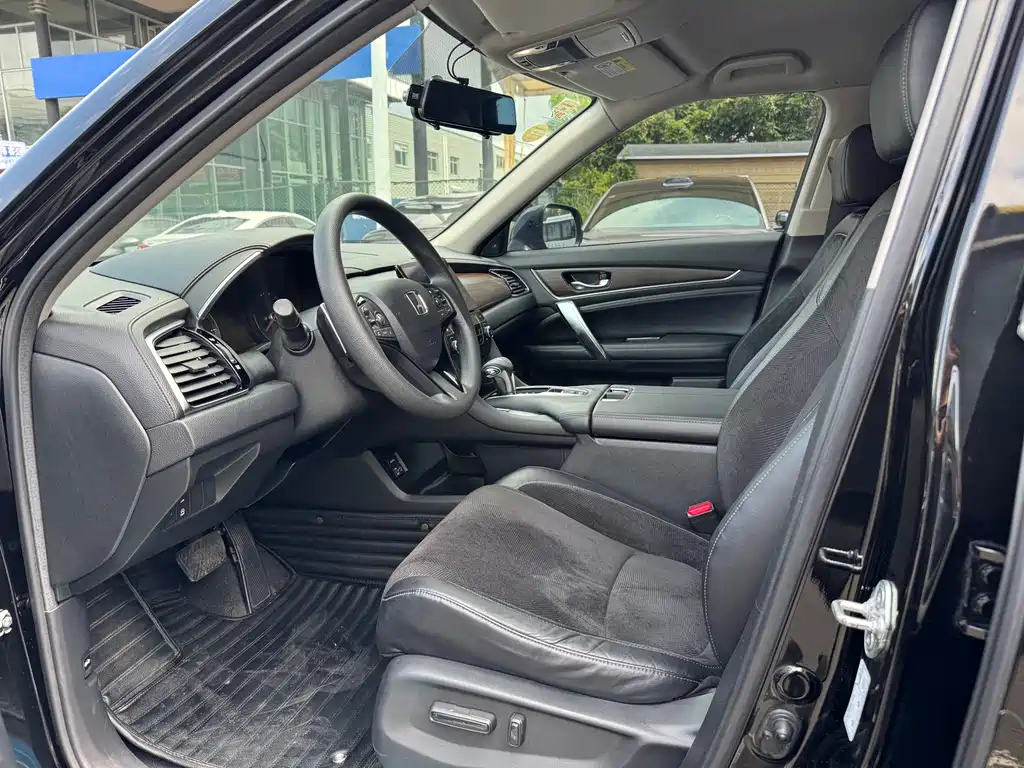 Honda Avancier 2017 240TURBO FWD Elite Edition