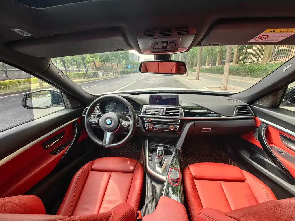 BMW 3 Series GT 2020 320i M Sport Night Edition