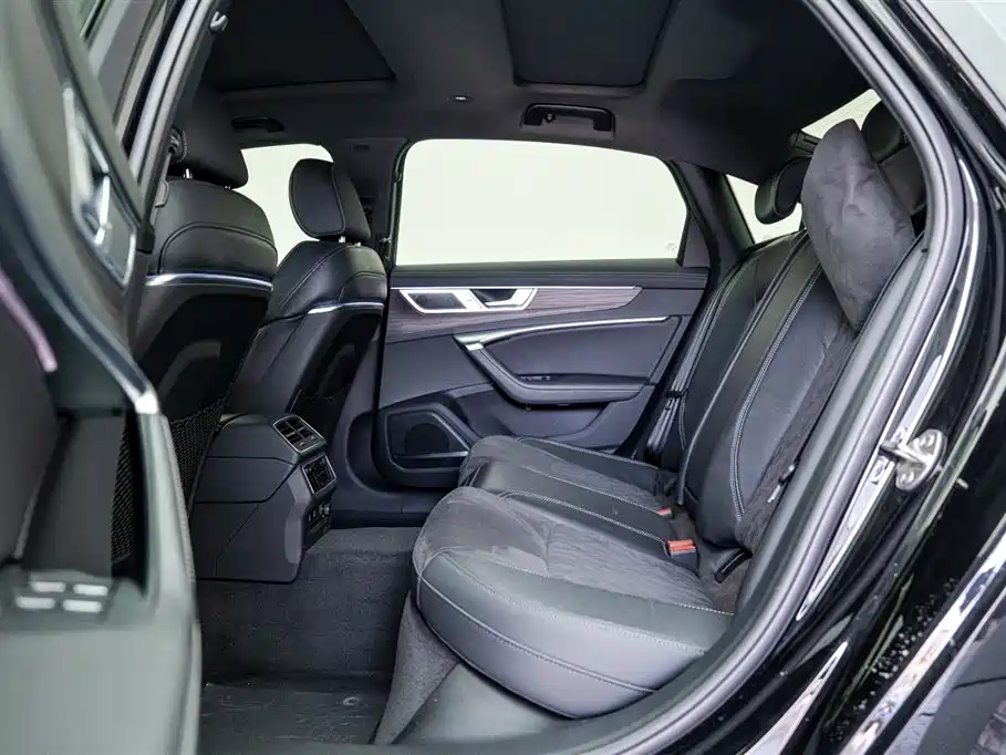 Audi A6L 2023 55 TFSI quattro Prestige Dynamic Edition