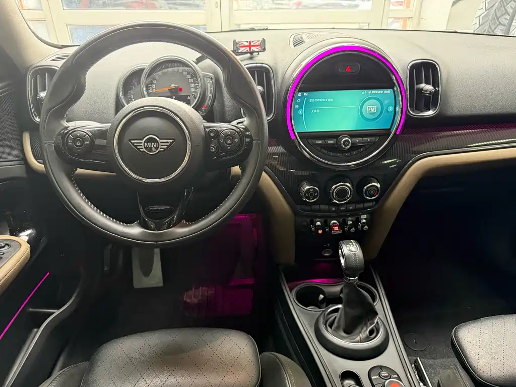 MINI Countryman 2018 1.5T COOPER ALL4 Artist