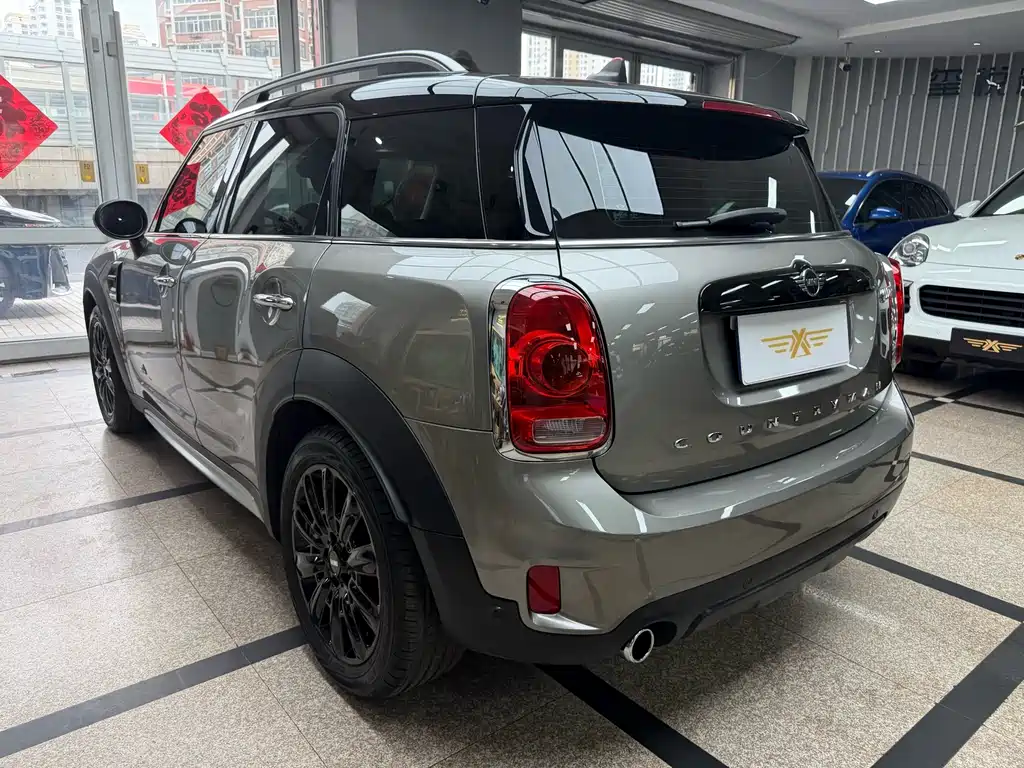 MINI Countryman 2018 1.5T COOPER ALL4 Artist