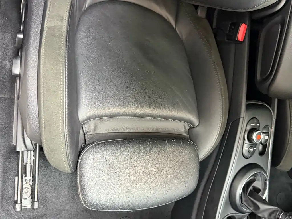 MINI Countryman 2018 1.5T COOPER ALL4 Artist