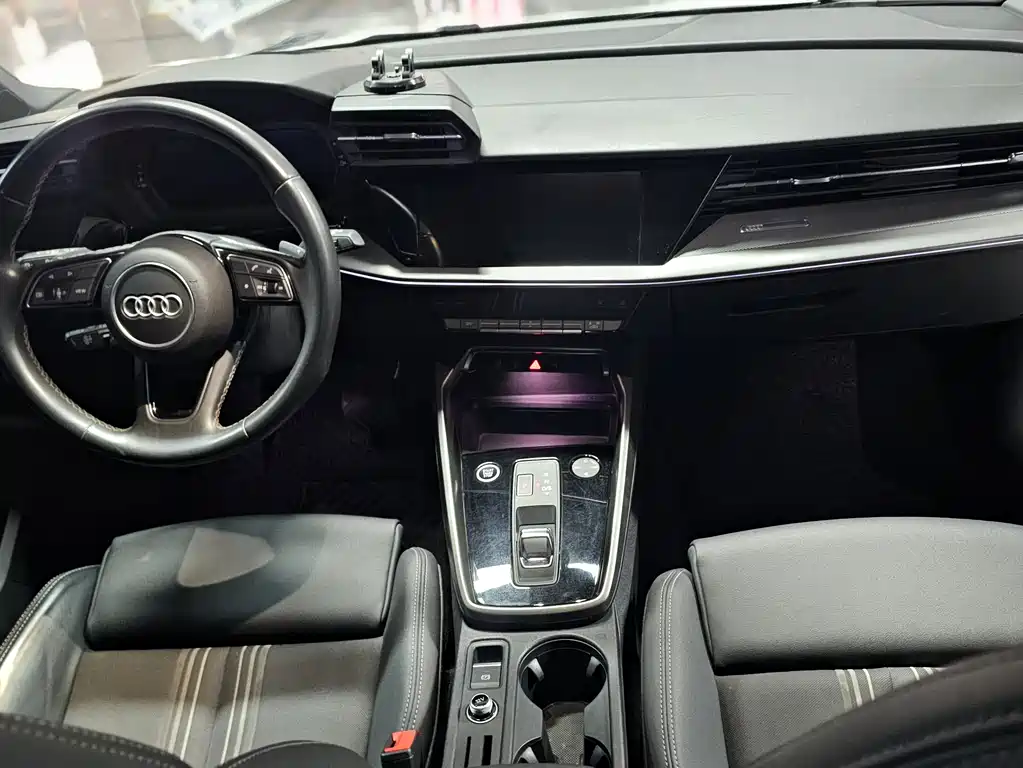 Audi A3 Sedan 35 TFSI Sport 2024