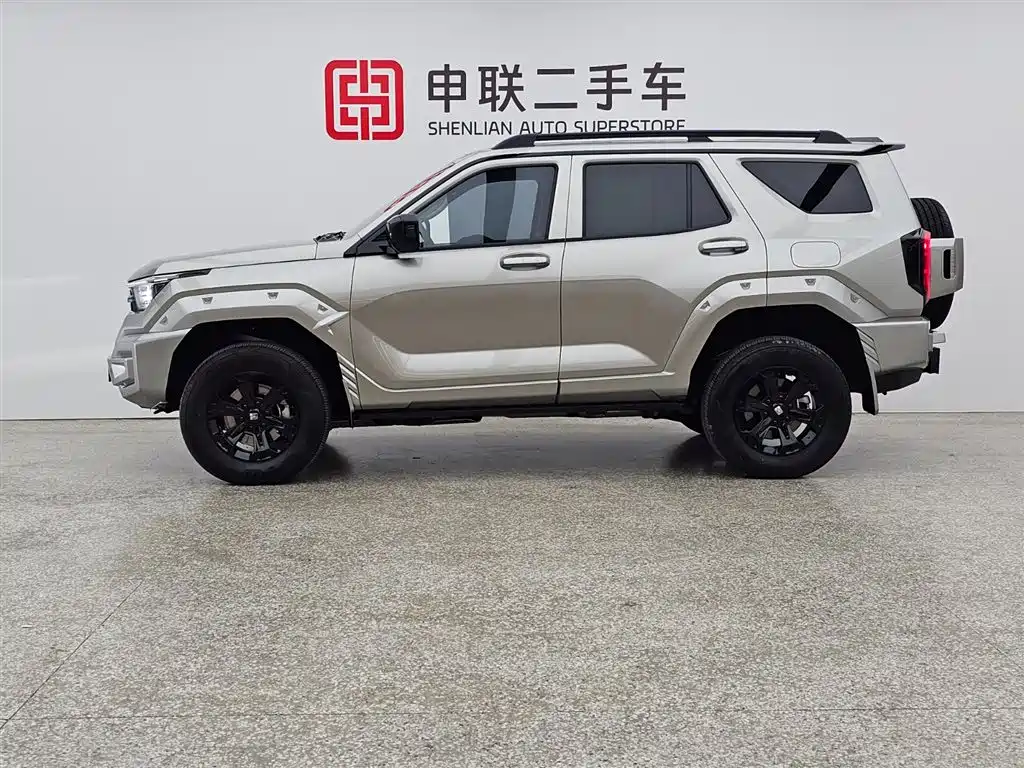 Tank 400 Hi4-T City Edition 2024