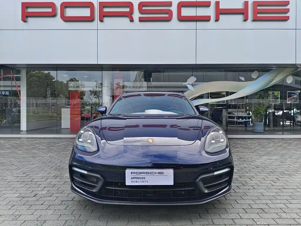 Porsche Panamera 2023 2.9T Platinum Edition