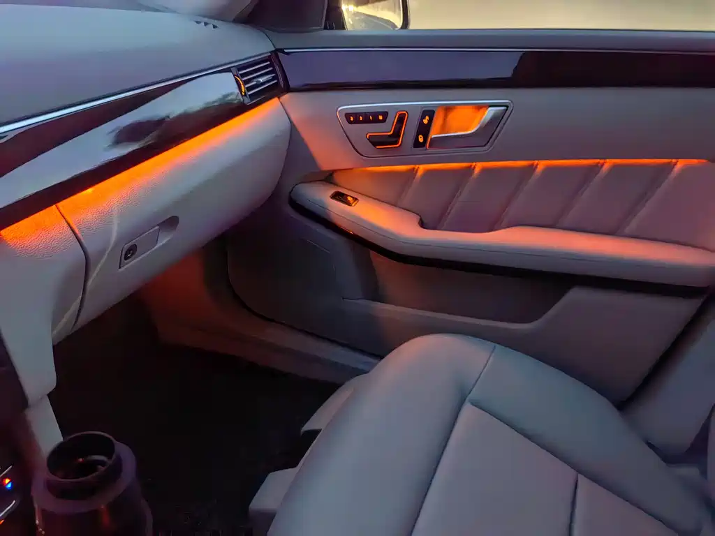 Mercedes-Benz E-Class 2012 E 260 L CGI Fashion