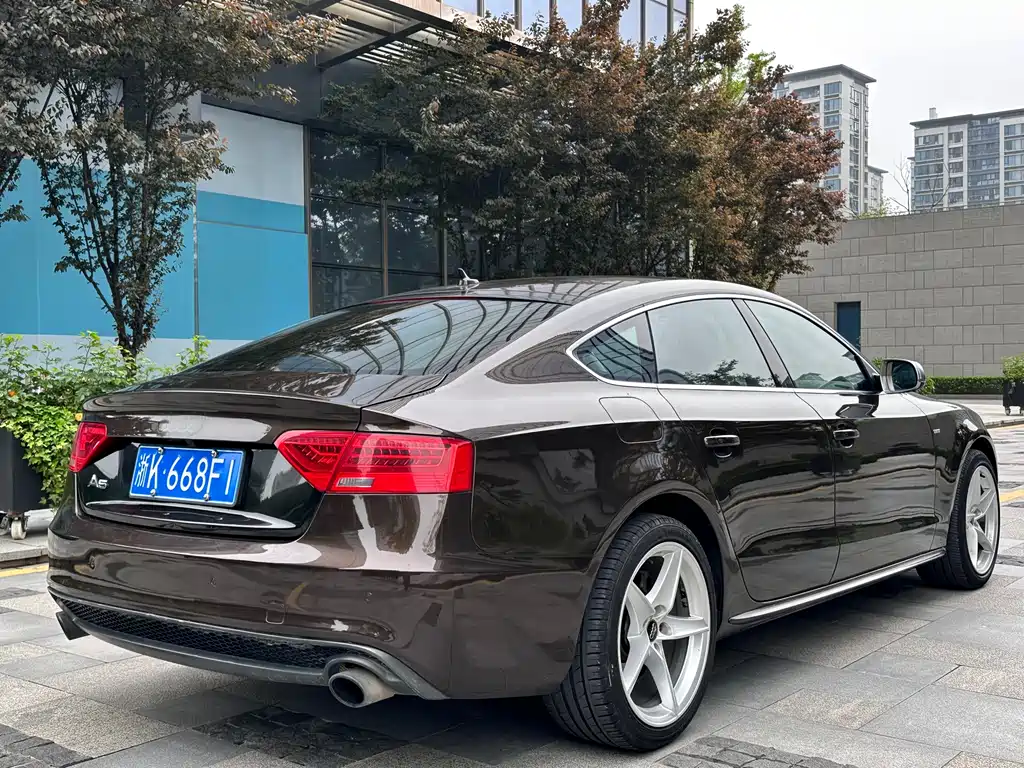 Audi A5 2012 2.0TFSI Sportback quattro