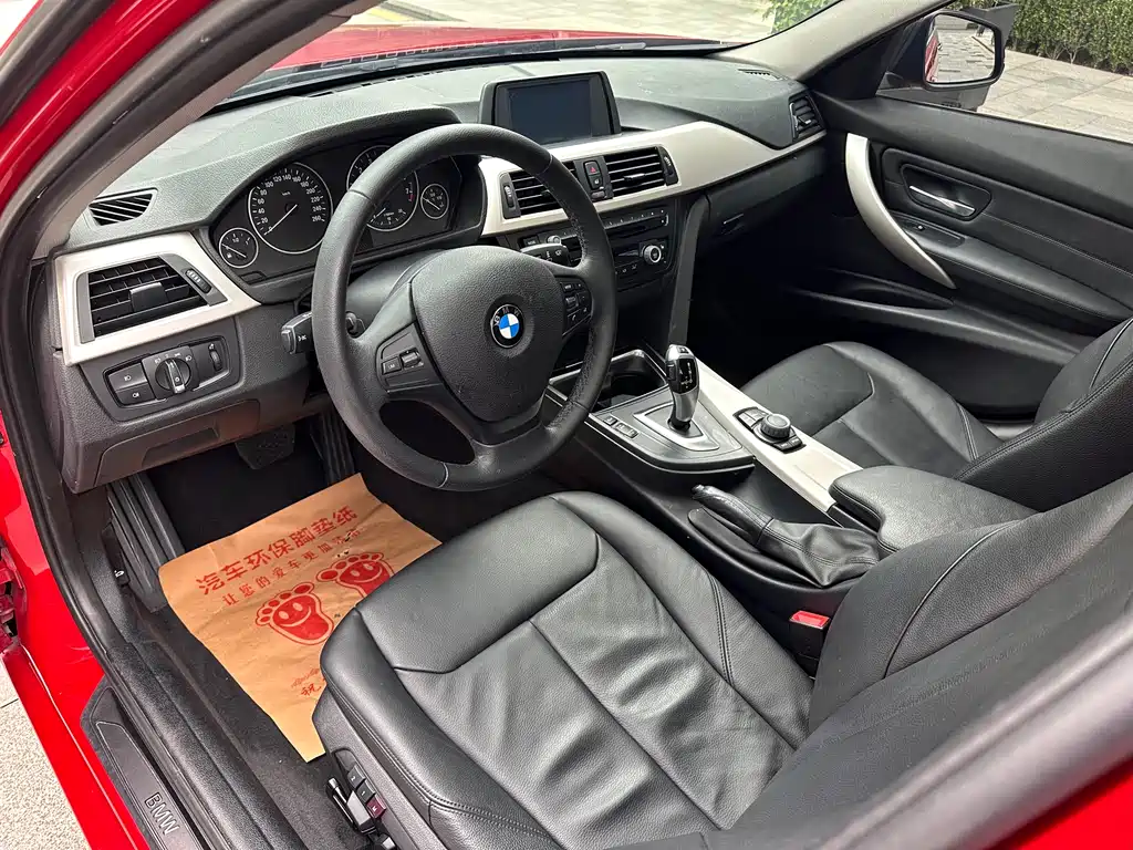 BMW 3 Series 2014 320i Fashion Edition