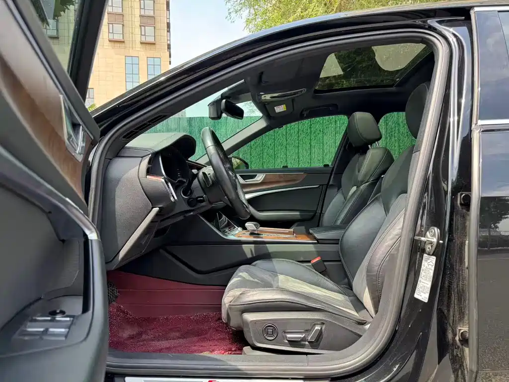 Audi A6L 2022 45 TFSI quattro