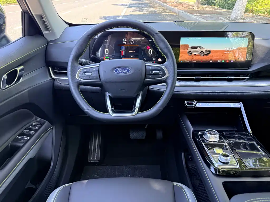 Ford Equator Sport PHEV 2025 Platinum Edition