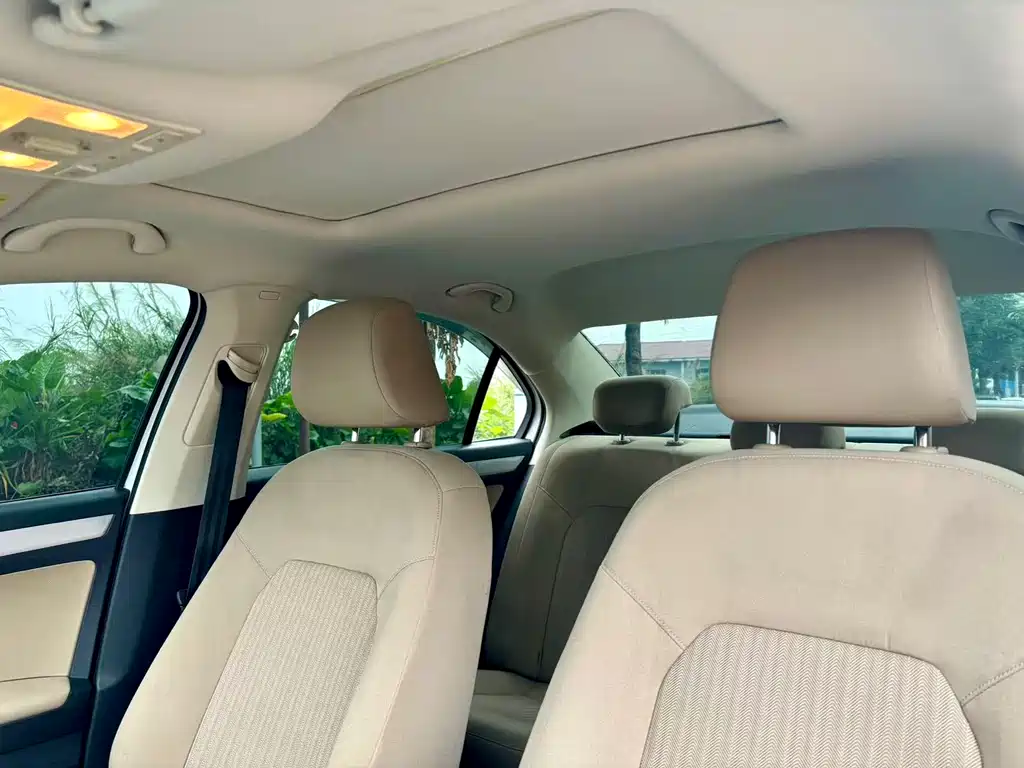 Jetta 2015 Value Edition 1.6L Automatic Comfort