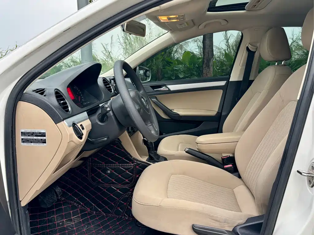 Jetta 2015 Value Edition 1.6L Automatic Comfort