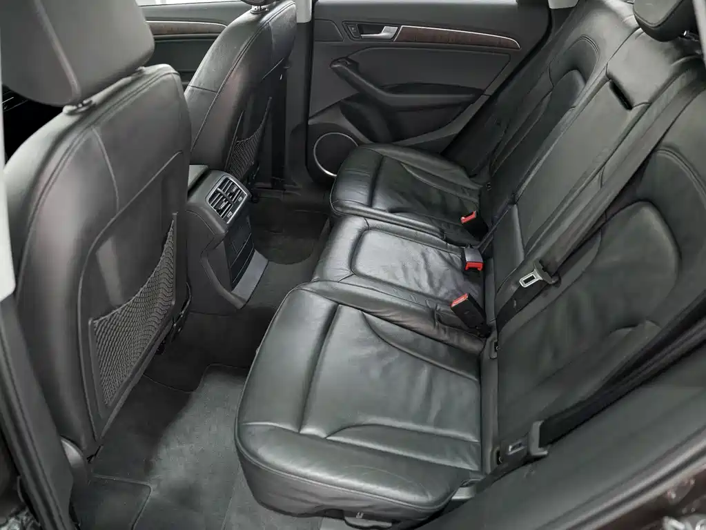 Audi Q5 2015 40 TFSI Comfort