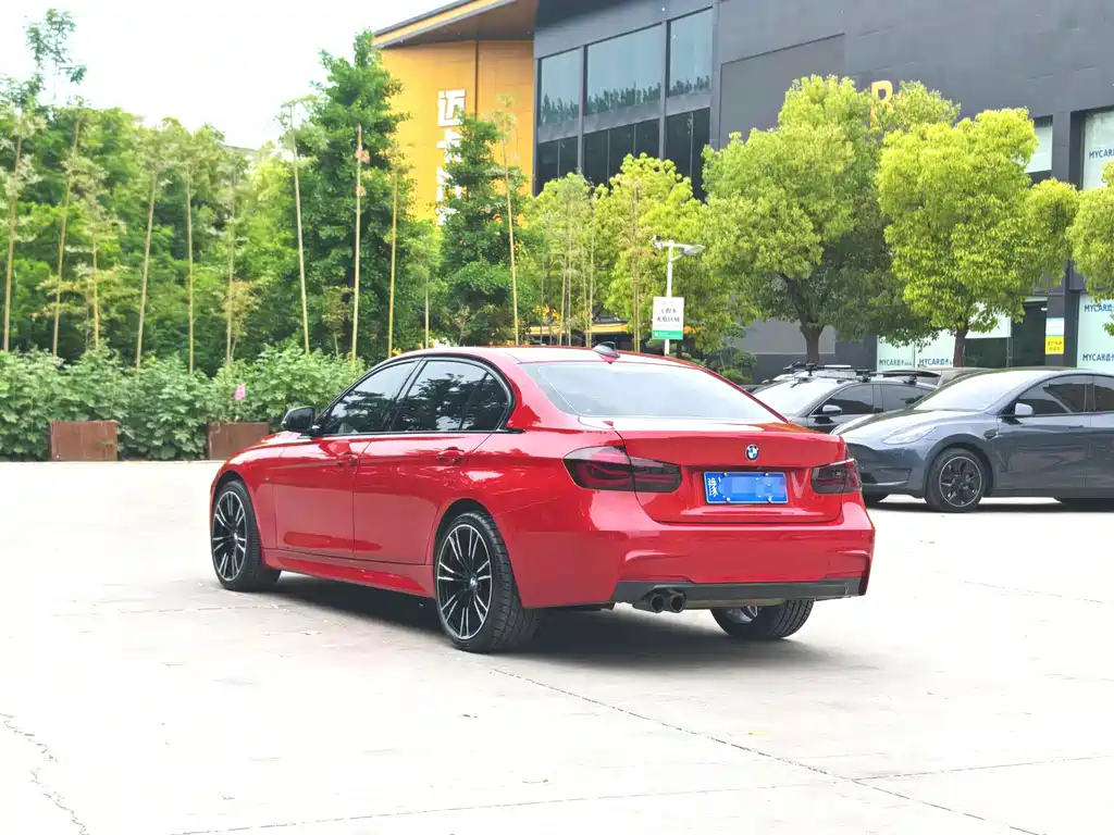BMW 3 Series 2018 320Li Leading Edition M Sport Package
